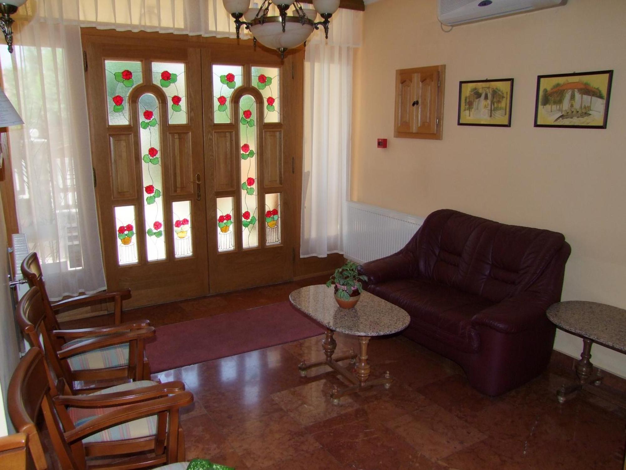 Hajdúszoboszló Julia Panzio B&B 외부 사진