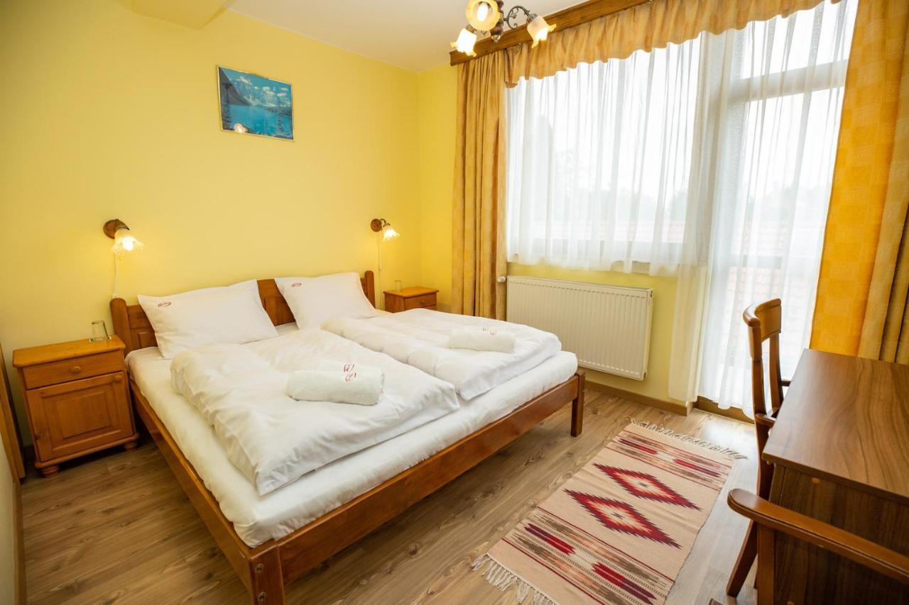 Hajdúszoboszló Julia Panzio B&B 외부 사진